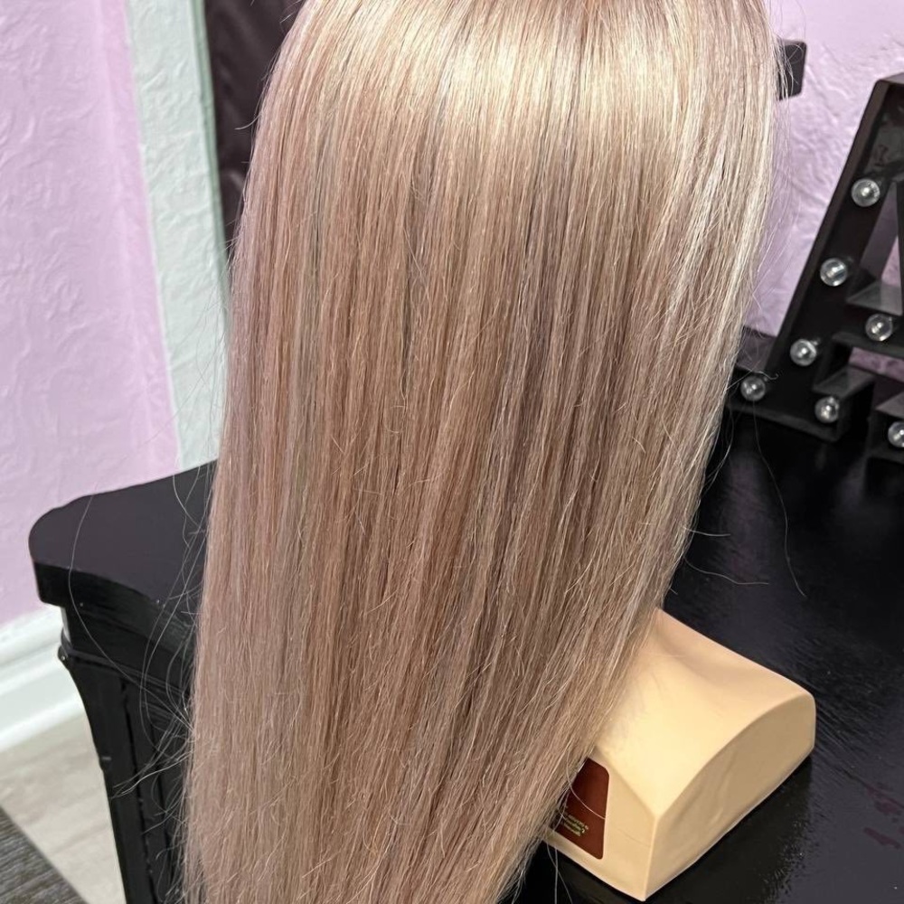 Blond